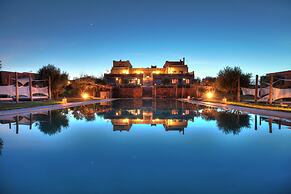 Villa Spacious Suites, Terraces Pool With Atlas View for Large Groups