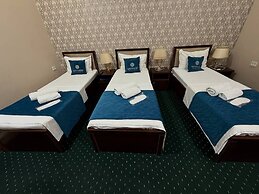 Sapphire Hotel