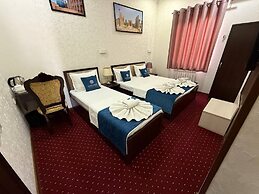 Sapphire Hotel