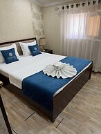 Sapphire Hotel