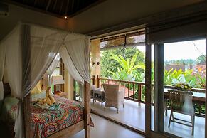 Hibiscus Guest Suitebest Breakfast in Bali