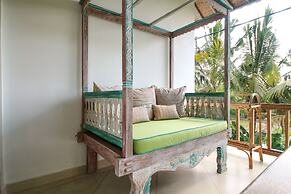 Hibiscus Guest Suitebest Breakfast in Bali