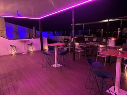 DAOS Suites Terrace Marbella