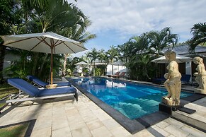 Explore Lombok From Your Villa for 2 or More