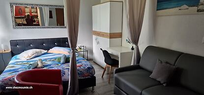Room-attypical Calm Harmonious Relaxing
