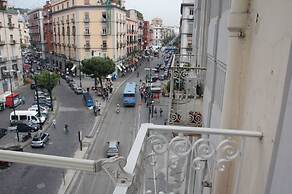 1 bed in Basic 6 Bed Female Room Share Bathroom - Campus Accommodation