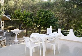 Corfu Room Apartments 1