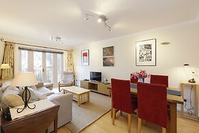 Beautiful flat with terrace