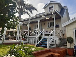 Harbour View Cottage Boutique B&b