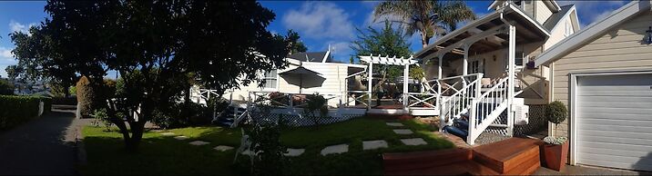 Harbour View Cottage Boutique B&b