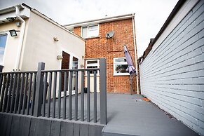 Large Home Central Ipswich