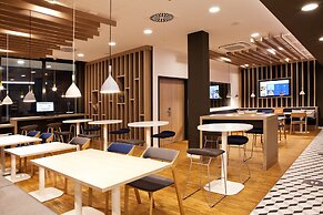 Holiday Inn Express Munich - Olympiapark by IHG