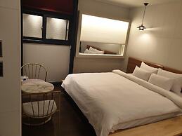Sinan E.KKLIM Hotel