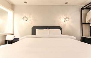 Sinan E.KKLIM Hotel