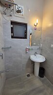 Hotel Gulmohar Grand