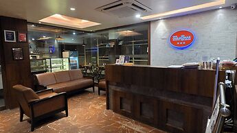 Hotel Gulmohar Grand