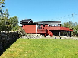 4 Star Holiday Home in Klokkarvik