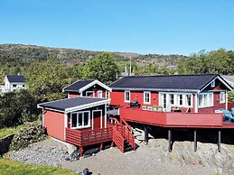 4 Star Holiday Home in Klokkarvik