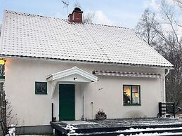 7 Person Holiday Home in Docksta