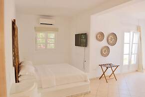 Ubud Mykonos