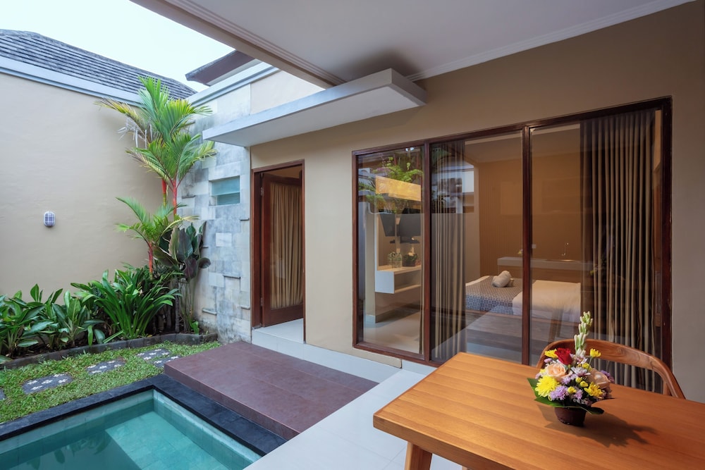 Karana Villa Bali