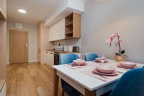 ShortStayPoland Aparthotel
