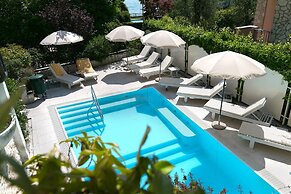 Hotel Serenella