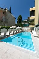 Hotel Serenella