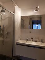 LandLust Guesthouse Amsterdam Area