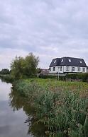 LandLust Guesthouse Amsterdam Area