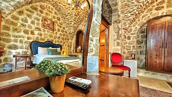 Fairouz Otel