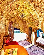Fairouz Otel
