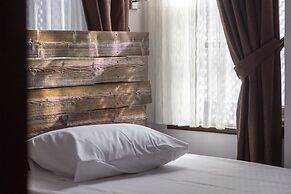 Pera Boutique Hotel
