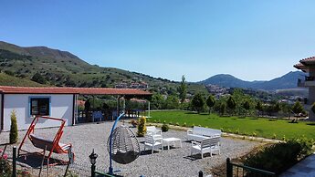 Parli Hotel