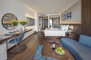 Canvas Danang Beach Hotel