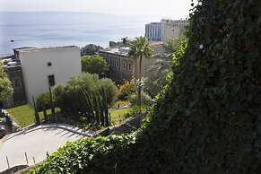 Dona Castle