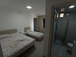 Hotel Yaka Inn