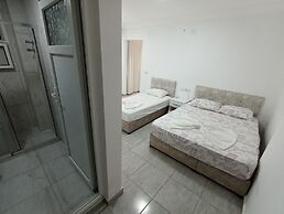 Hotel Yaka Inn