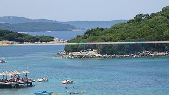 King Hotel Ksamil