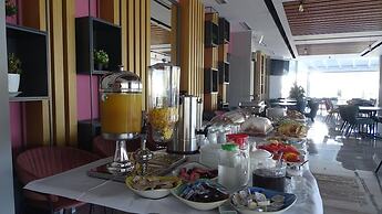 King Hotel Ksamil