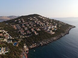 Atalante Hotel