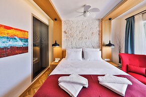 Atalante Hotel