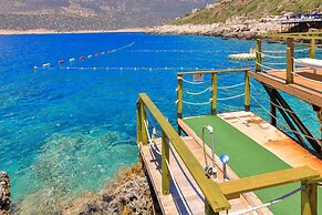 Atalante Hotel