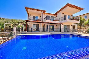 Atalante Hotel