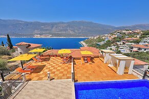 Atalante Hotel