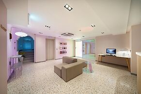 Knockin Hotel Daejeon by Anook