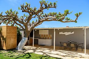 Petrakis Maisonette Near The Sea