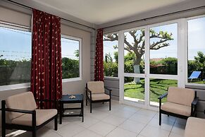 Petrakis Maisonette Near The Sea