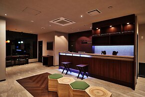 Y'sinn Naha Orokuekimae