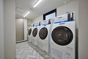 Y'sinn Naha Orokuekimae